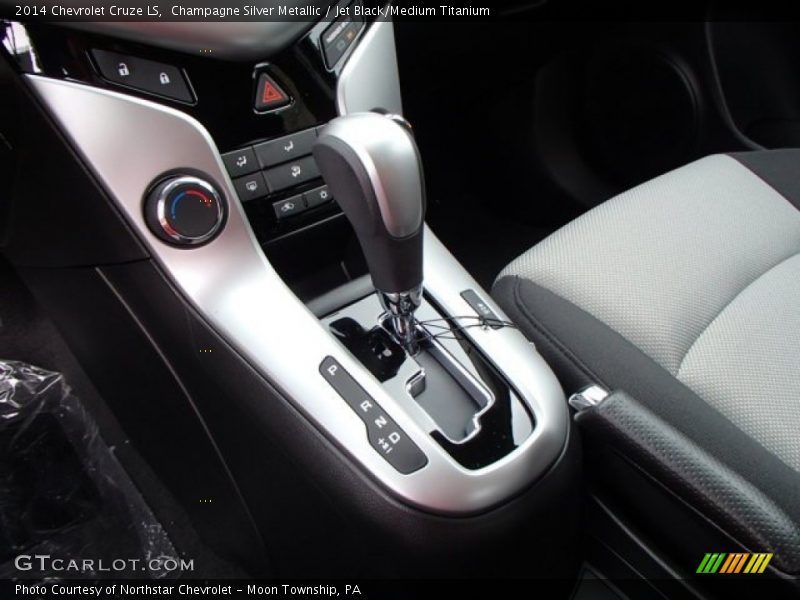 Champagne Silver Metallic / Jet Black/Medium Titanium 2014 Chevrolet Cruze LS