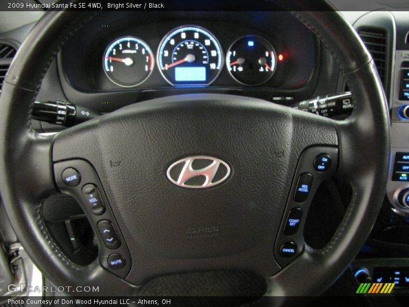 Bright Silver / Black 2009 Hyundai Santa Fe SE 4WD