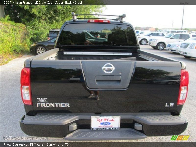 Super Black / Steel 2007 Nissan Frontier LE Crew Cab