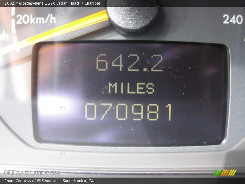Black / Charcoal 2002 Mercedes-Benz E 320 Sedan