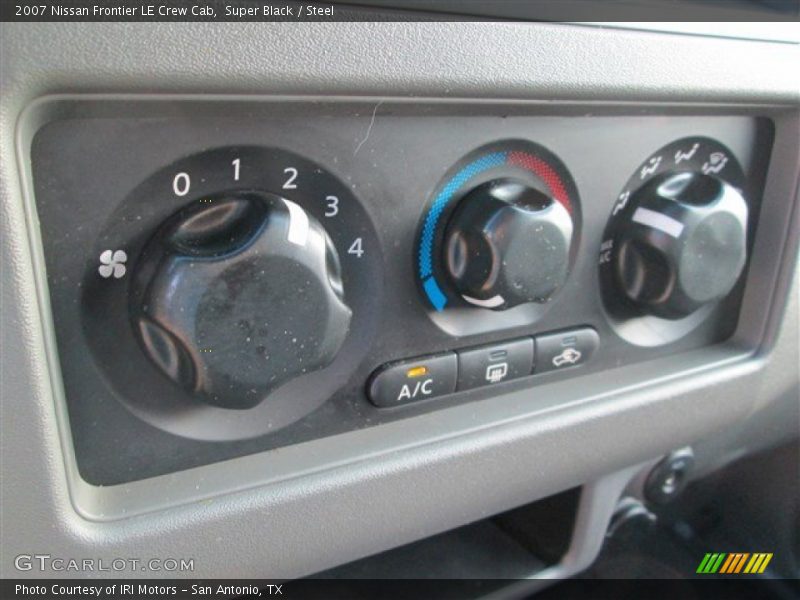 Super Black / Steel 2007 Nissan Frontier LE Crew Cab