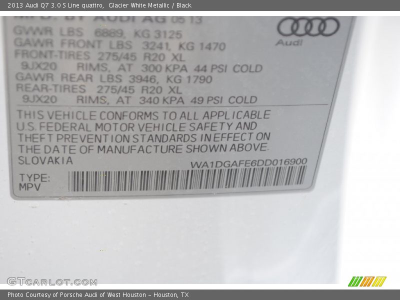 Glacier White Metallic / Black 2013 Audi Q7 3.0 S Line quattro