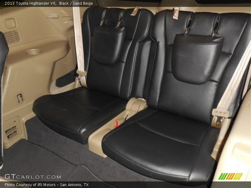 Black / Sand Beige 2013 Toyota Highlander V6