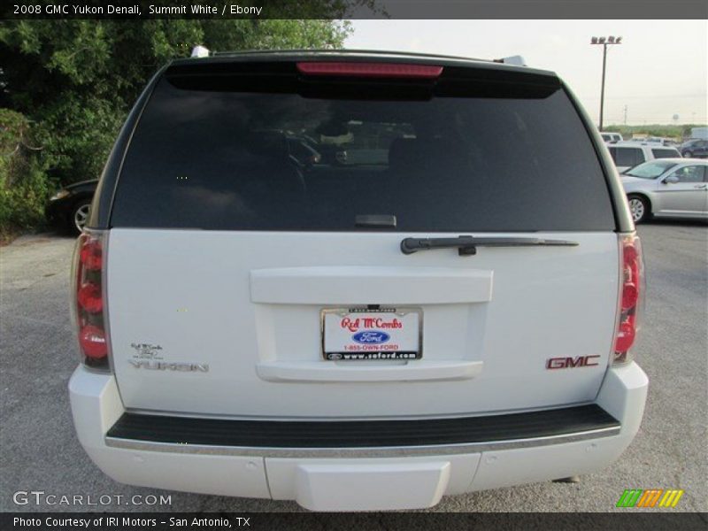 Summit White / Ebony 2008 GMC Yukon Denali