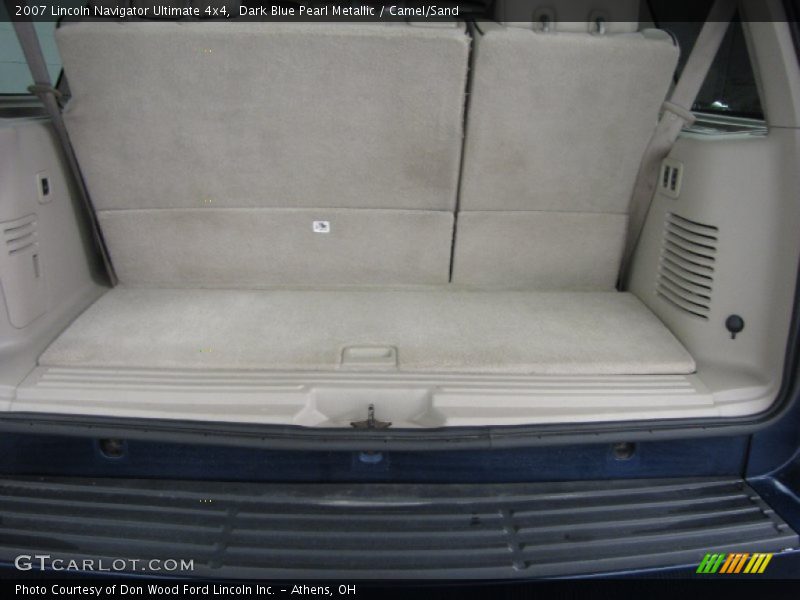 Dark Blue Pearl Metallic / Camel/Sand 2007 Lincoln Navigator Ultimate 4x4