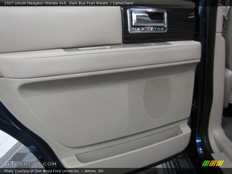 Dark Blue Pearl Metallic / Camel/Sand 2007 Lincoln Navigator Ultimate 4x4