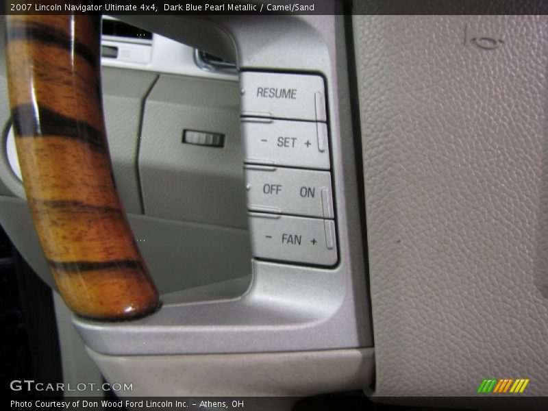 Dark Blue Pearl Metallic / Camel/Sand 2007 Lincoln Navigator Ultimate 4x4