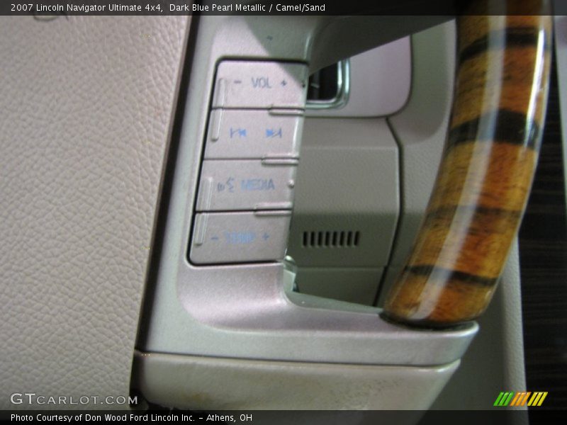 Dark Blue Pearl Metallic / Camel/Sand 2007 Lincoln Navigator Ultimate 4x4
