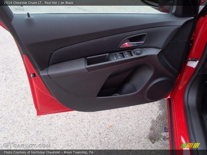 Red Hot / Jet Black 2014 Chevrolet Cruze LT