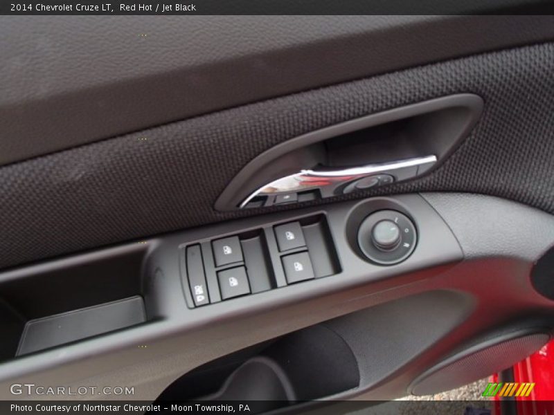 Red Hot / Jet Black 2014 Chevrolet Cruze LT