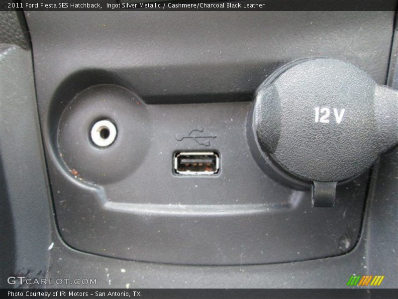 Ingot Silver Metallic / Cashmere/Charcoal Black Leather 2011 Ford Fiesta SES Hatchback