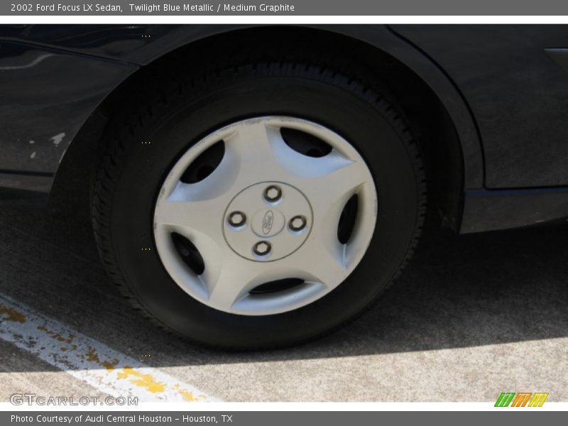 Twilight Blue Metallic / Medium Graphite 2002 Ford Focus LX Sedan