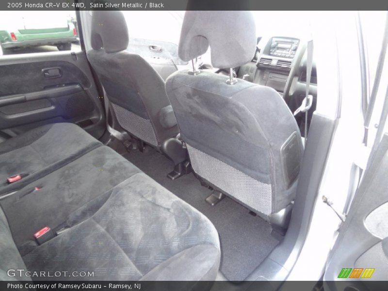 Satin Silver Metallic / Black 2005 Honda CR-V EX 4WD