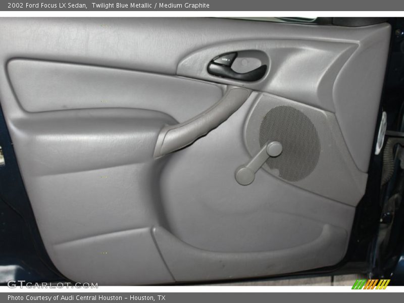 Twilight Blue Metallic / Medium Graphite 2002 Ford Focus LX Sedan