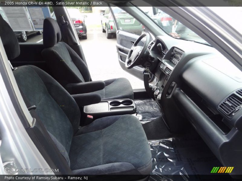 Satin Silver Metallic / Black 2005 Honda CR-V EX 4WD