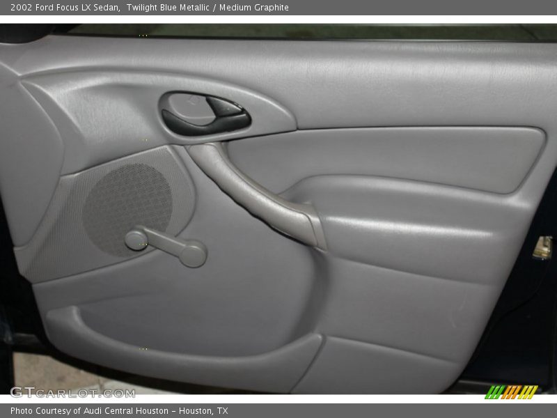 Twilight Blue Metallic / Medium Graphite 2002 Ford Focus LX Sedan