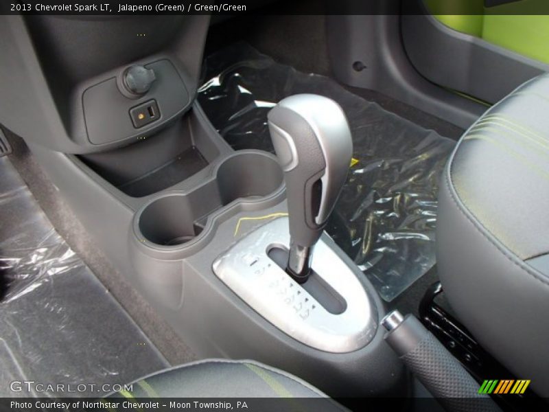 Jalapeno (Green) / Green/Green 2013 Chevrolet Spark LT
