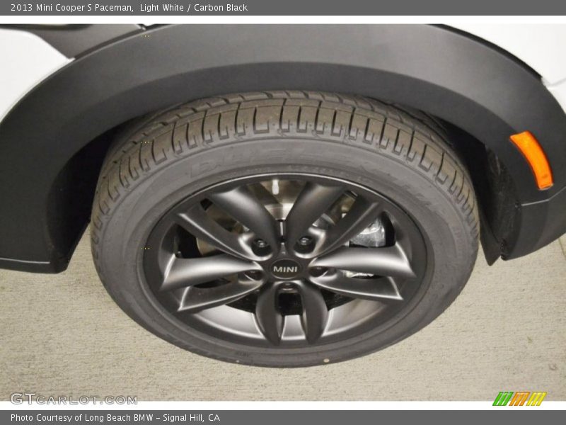 Light White / Carbon Black 2013 Mini Cooper S Paceman