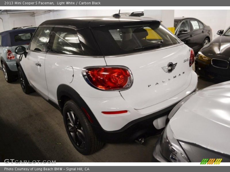 Light White / Carbon Black 2013 Mini Cooper S Paceman