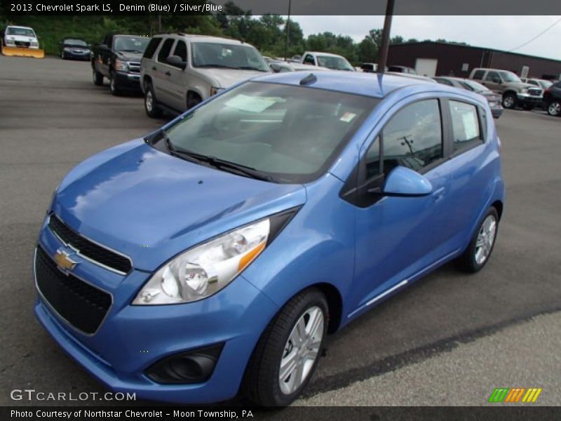 Denim (Blue) / Silver/Blue 2013 Chevrolet Spark LS