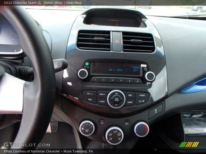 Denim (Blue) / Silver/Blue 2013 Chevrolet Spark LS