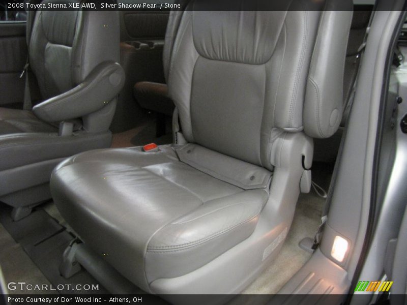 Silver Shadow Pearl / Stone 2008 Toyota Sienna XLE AWD