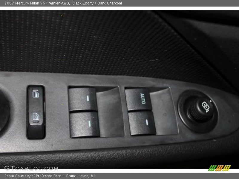 Black Ebony / Dark Charcoal 2007 Mercury Milan V6 Premier AWD