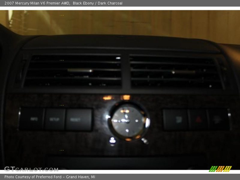 Black Ebony / Dark Charcoal 2007 Mercury Milan V6 Premier AWD
