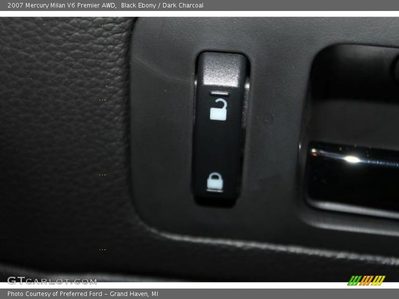 Black Ebony / Dark Charcoal 2007 Mercury Milan V6 Premier AWD