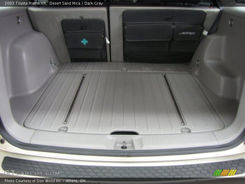  2003 Matrix XR Trunk