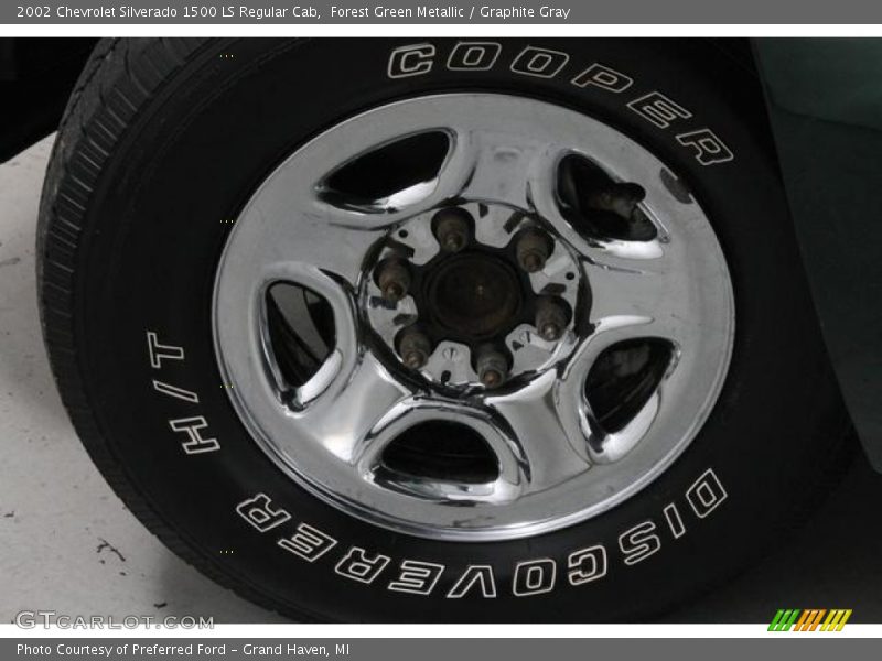 Forest Green Metallic / Graphite Gray 2002 Chevrolet Silverado 1500 LS Regular Cab