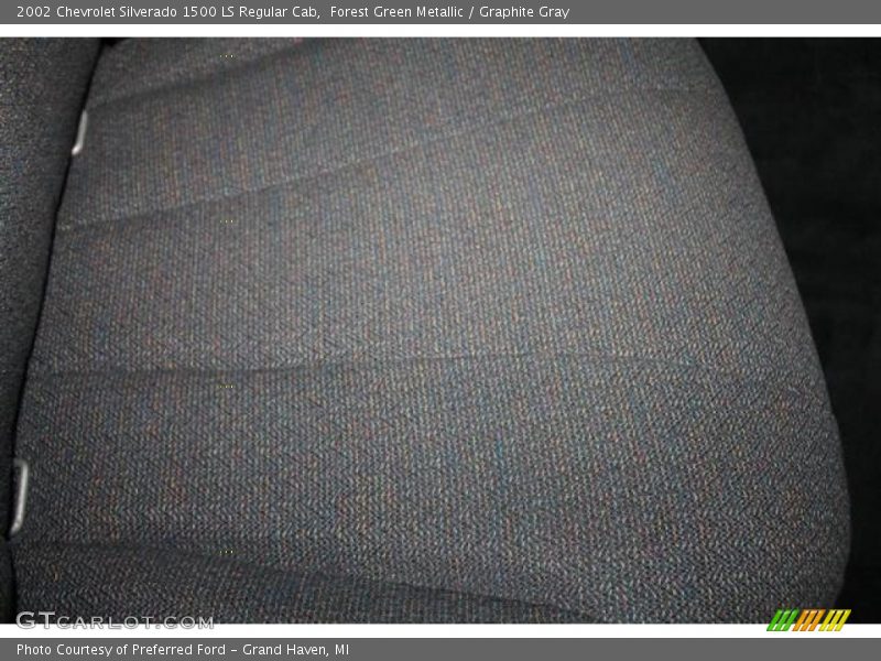 Forest Green Metallic / Graphite Gray 2002 Chevrolet Silverado 1500 LS Regular Cab
