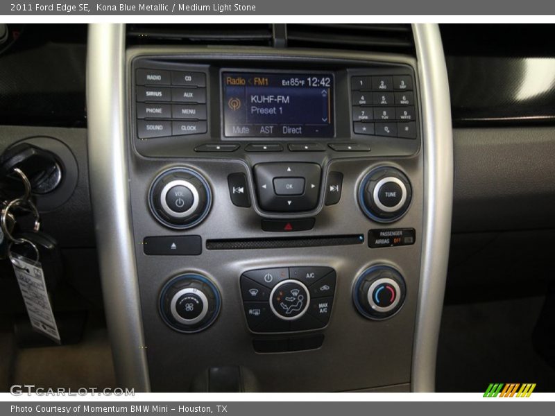 Kona Blue Metallic / Medium Light Stone 2011 Ford Edge SE