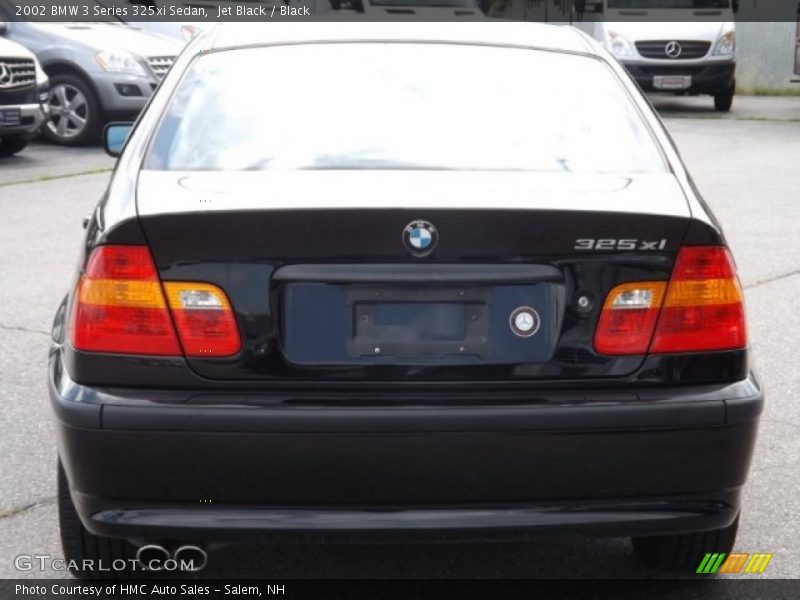 Jet Black / Black 2002 BMW 3 Series 325xi Sedan