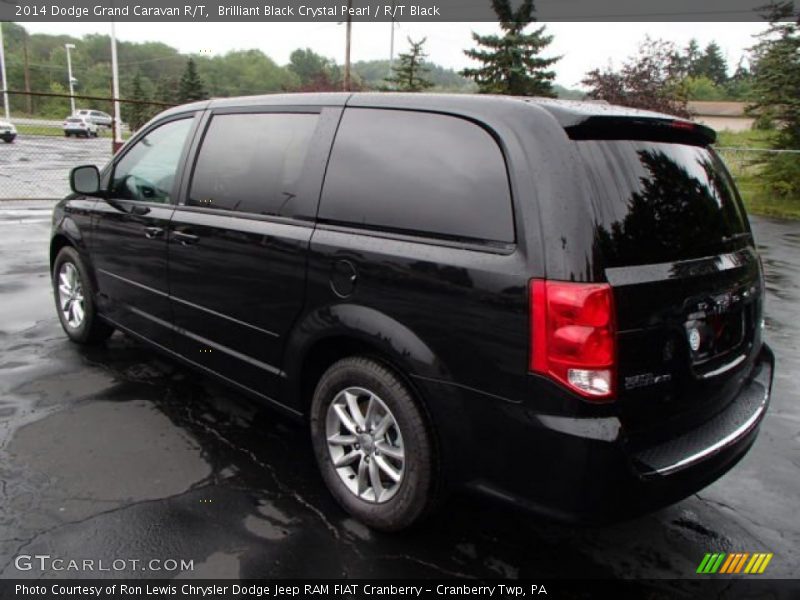 Brilliant Black Crystal Pearl / R/T Black 2014 Dodge Grand Caravan R/T