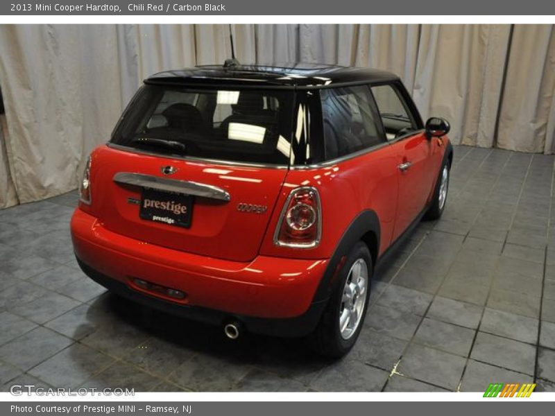 Chili Red / Carbon Black 2013 Mini Cooper Hardtop