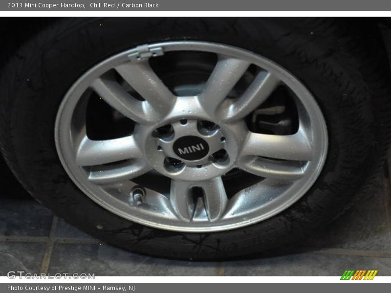 Chili Red / Carbon Black 2013 Mini Cooper Hardtop