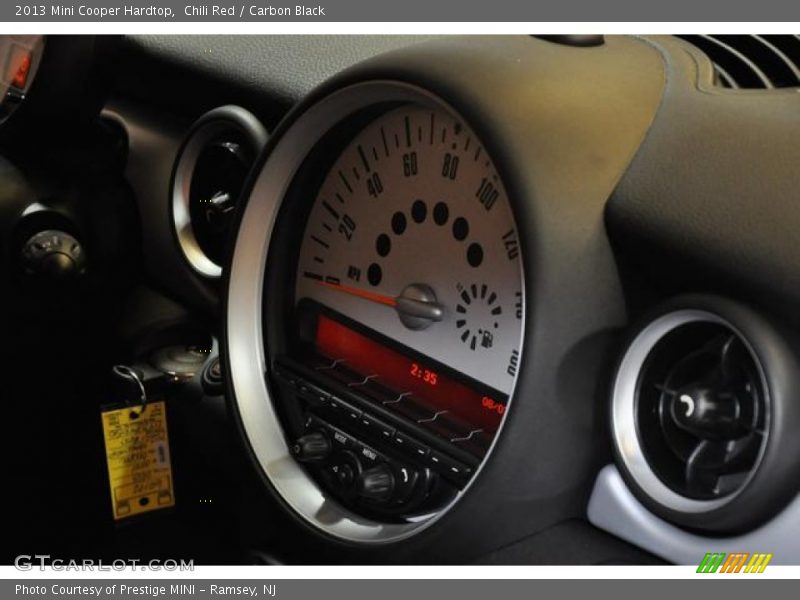 Chili Red / Carbon Black 2013 Mini Cooper Hardtop