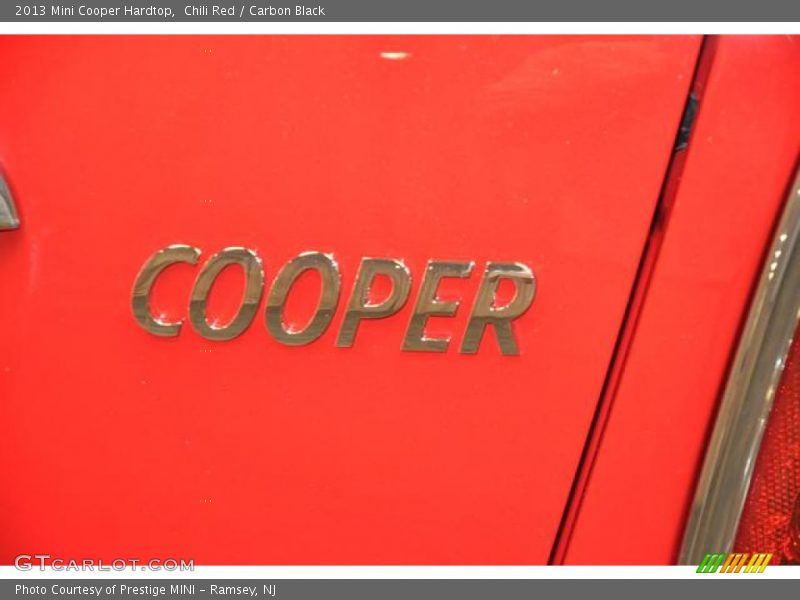 Chili Red / Carbon Black 2013 Mini Cooper Hardtop