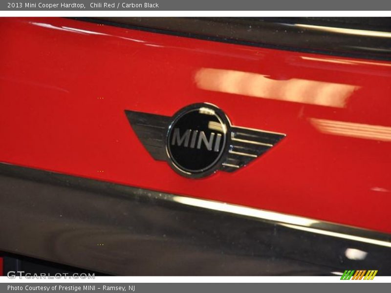 Chili Red / Carbon Black 2013 Mini Cooper Hardtop
