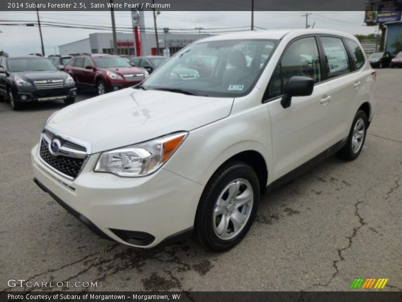 Satin White Pearl / Platinum 2014 Subaru Forester 2.5i
