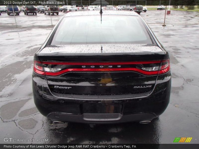 Pitch Black / Black 2013 Dodge Dart SXT
