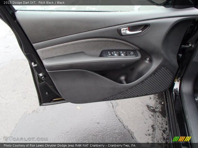 Pitch Black / Black 2013 Dodge Dart SXT