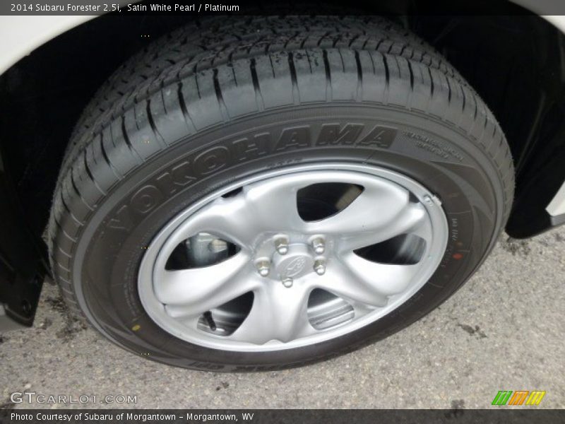 Satin White Pearl / Platinum 2014 Subaru Forester 2.5i