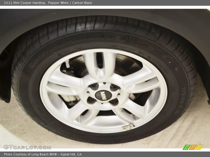 Pepper White / Carbon Black 2011 Mini Cooper Hardtop