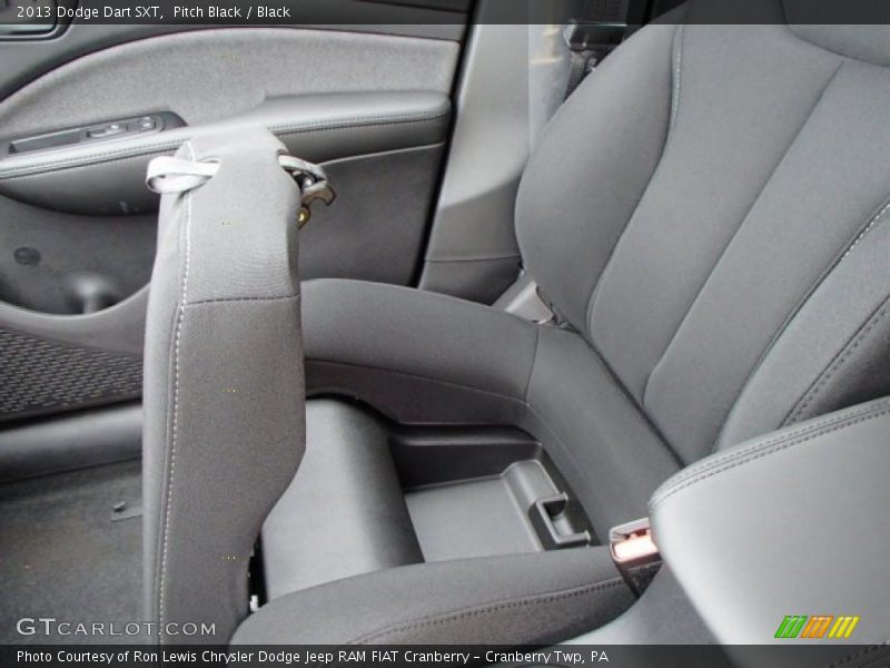 Pitch Black / Black 2013 Dodge Dart SXT