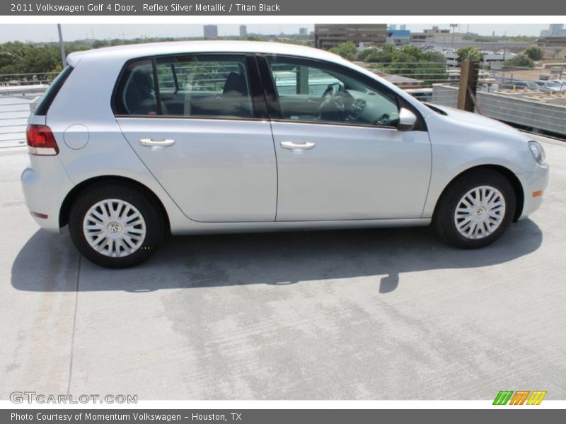 Reflex Silver Metallic / Titan Black 2011 Volkswagen Golf 4 Door