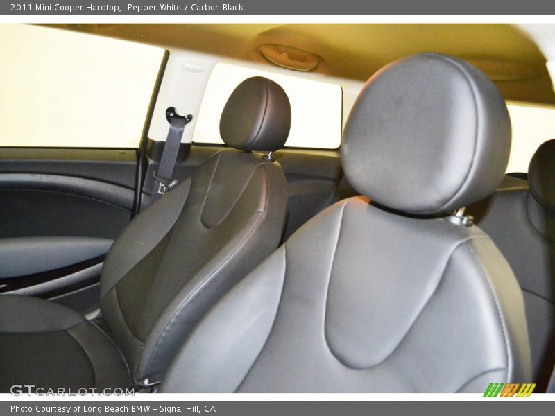 Pepper White / Carbon Black 2011 Mini Cooper Hardtop