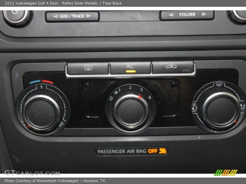 Reflex Silver Metallic / Titan Black 2011 Volkswagen Golf 4 Door