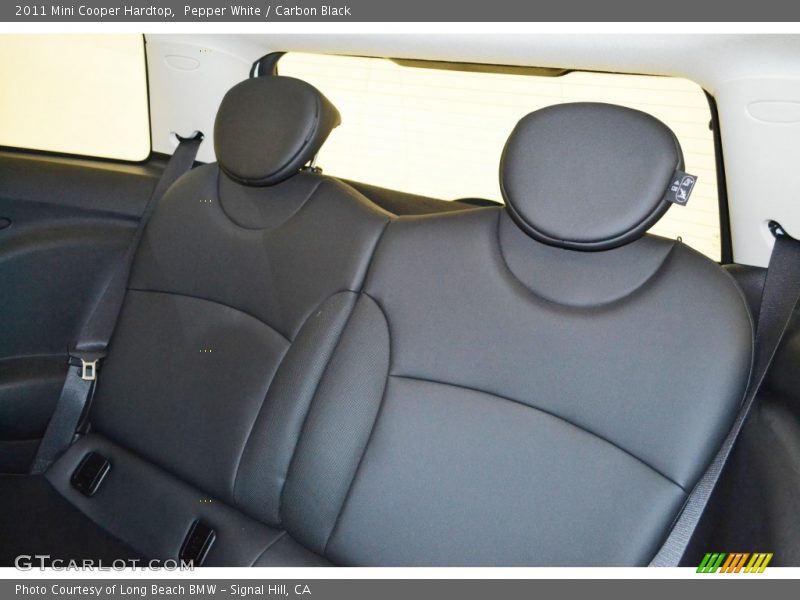 Pepper White / Carbon Black 2011 Mini Cooper Hardtop